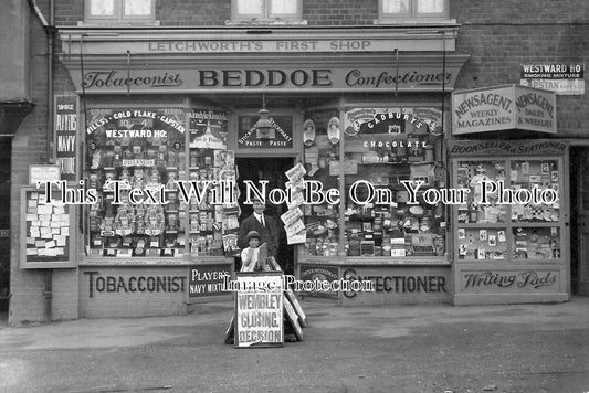 HF 927 - Letchworths First Shop Beddoe Confectioner, Hertfordshire