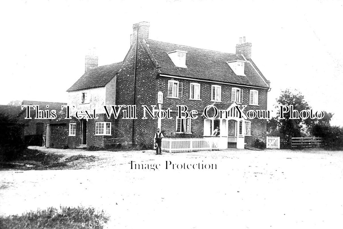 HF 931 - The Rose & Crown Pub, Tewin, Hertfordshire