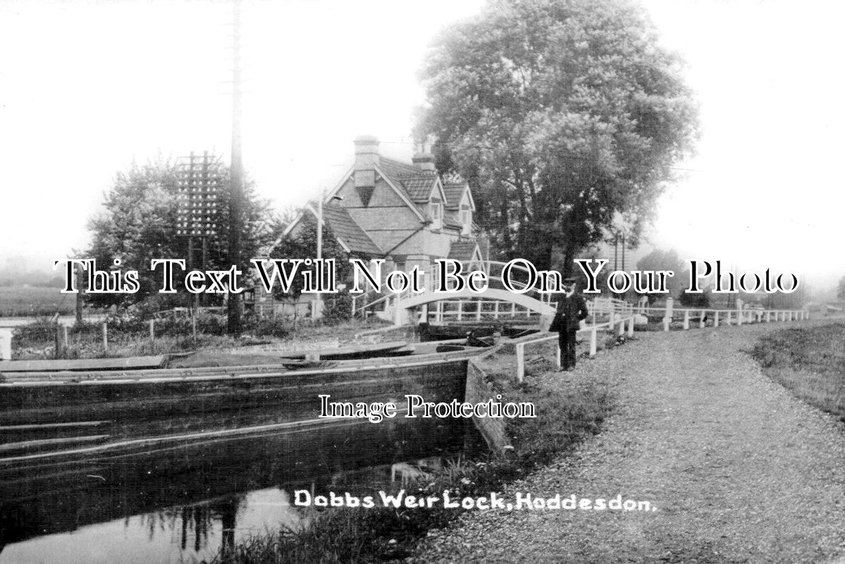 HF 942 - Dobbs Weir Lock, Hoddesdon, Hertfordshire