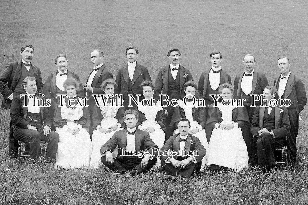 HR 11 - Allensmore Household Staff, Herefordshire c1906