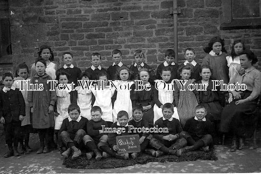 HR 21 - Bishop Fome School Group, Herefordshire 1913