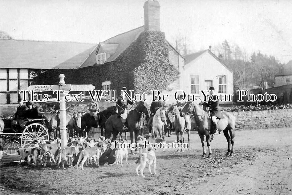 HR 213 - A Meet At Bridge Farm, Ewyas Harold, Herefordshire