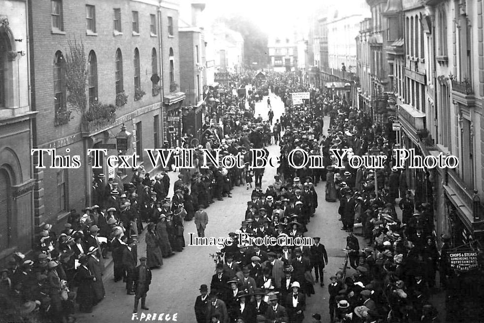 HR 309 - Parade In Broad Street, Hereford, Herefordshire c1910