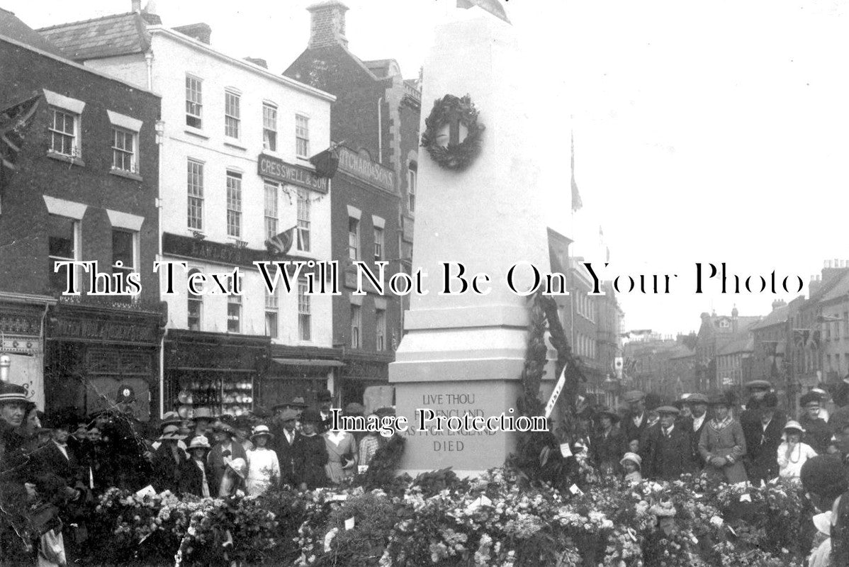 HR 384 - Cenotaph, High Town, Hereford, Herefordshire