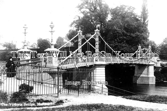HR 419 - The Victorian Foot Bridge, Hereford, Herefordshire c1907