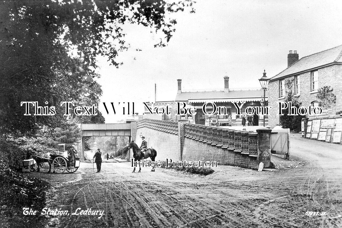 HR 844 - Ledbury Railway Station, Herefordshire c1918