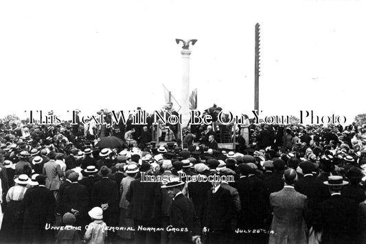 HU 113 - Unveiling Of POW Memorial, Norman Cross, Huntingdonshire c1914