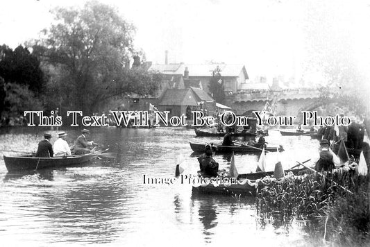 HU 210 - St Neots Bridge, Whit Monday, Cambridgeshire 1895