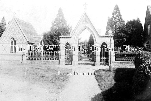 HU 216 - The Cemetery, Kimbolton, Cambridgeshire c1904