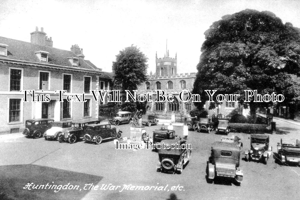 HU 242 - The War Memorial, Huntingdon, Cambridgeshire