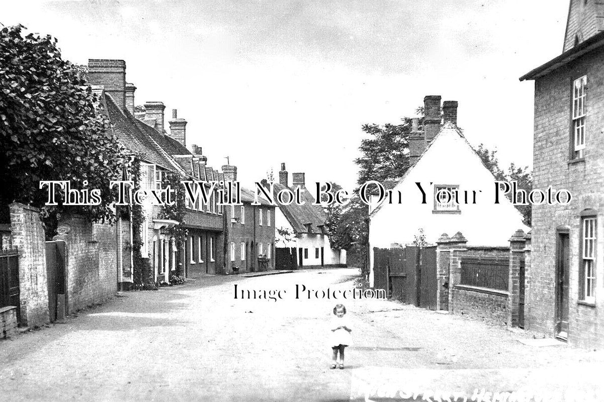 HU 255 - High Street, Hemingford, Cambridgeshire c1928