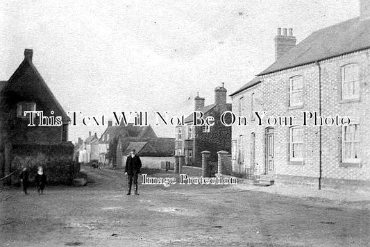 HU 7 - High Street, Catworth, Huntingdonshire c1903