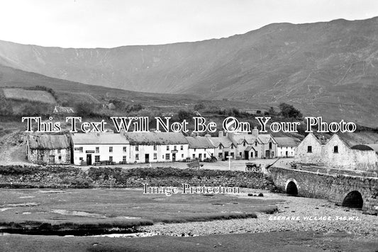 IE 120 - Village Of Leenane, County Galway, Ireland c1900