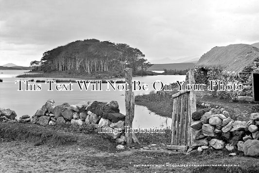 IE 79 - Mick McQuaid's Cabin, Connemara, County Galway, Ireland c1900
