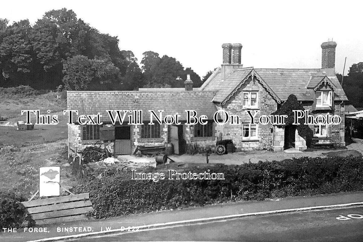 IO 1017 - The Forge, Binstead Blacksmith, Isle Of Wight c1950