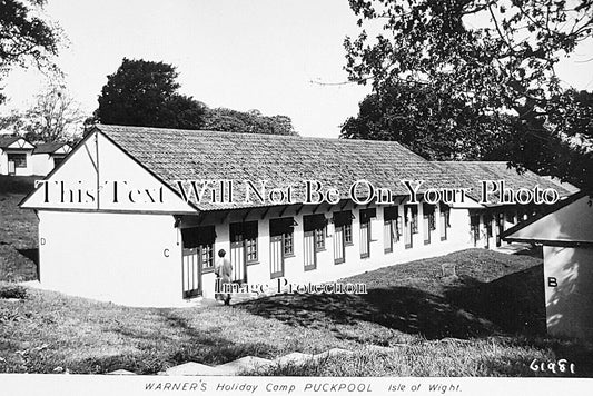 IO 1048 - Warners Holiday Camp, Puckpool, Isle Of Wight