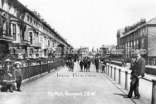 IO 315 - The Mall, Newport, Isle Of Wight c1909