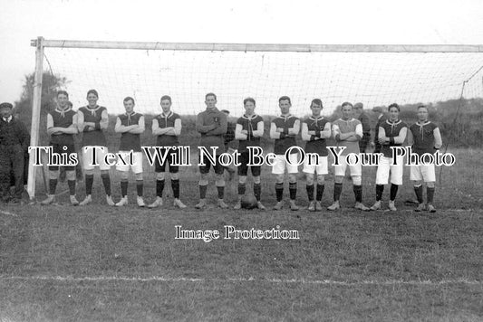 IO 468 - Totland Bay Football Team, Isle Of Wight