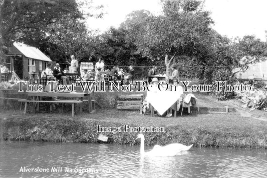 IO 559 - Alverstone Mill Tea Gardens, Isle Of Wight