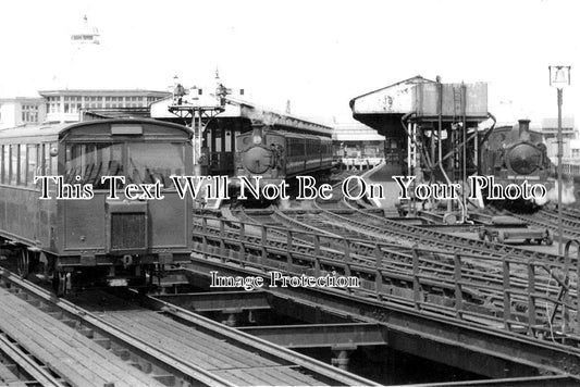 IO 565 - Ryde Pier Head Railway Station, Isle Of Wight