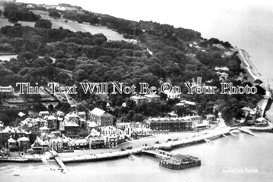 IO 586 - Victoria Pier & Front, Cowes, Isle Of Wight