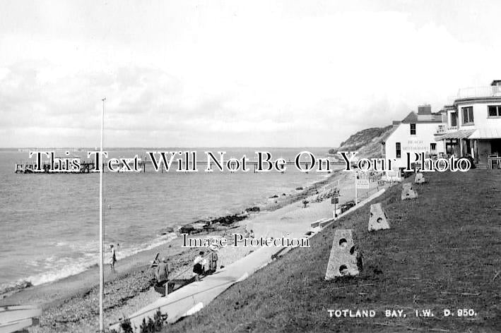 IO 686 - Totland Bay, Isle Of Wight