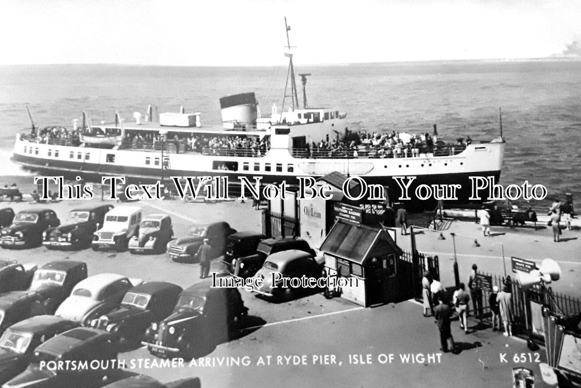 IO 815 - Portsmouth Steamer Arriving At Ryde Pier, Isle Of Wight