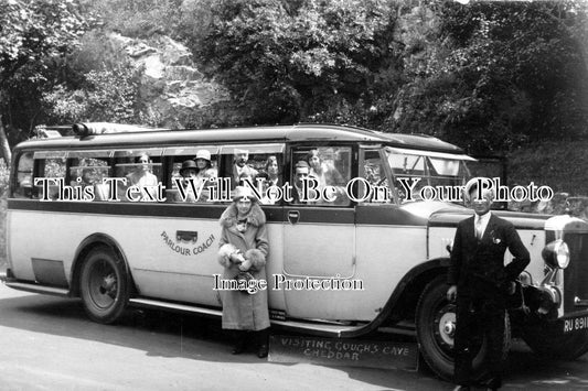 IO 85 - Parlour Coach, Visiting Goughs Cave, Cheddar