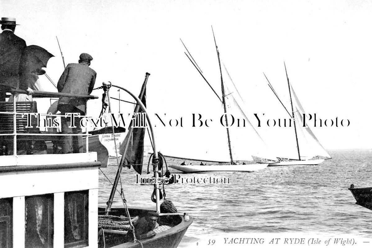 IO 930 - Yachting At Ryde, Isle Of Wight