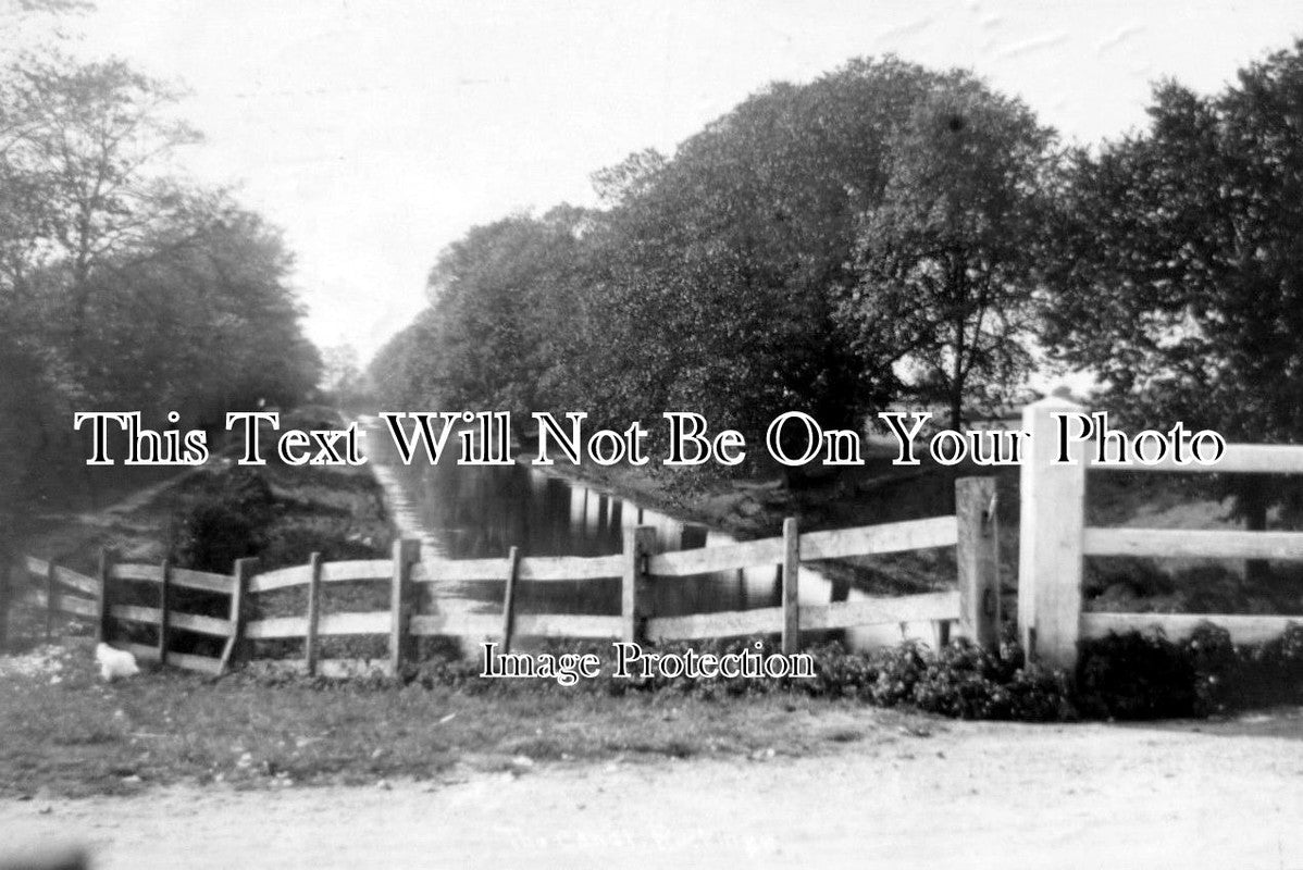 KE 1026 - Ruckinge Canal, Kent c1927