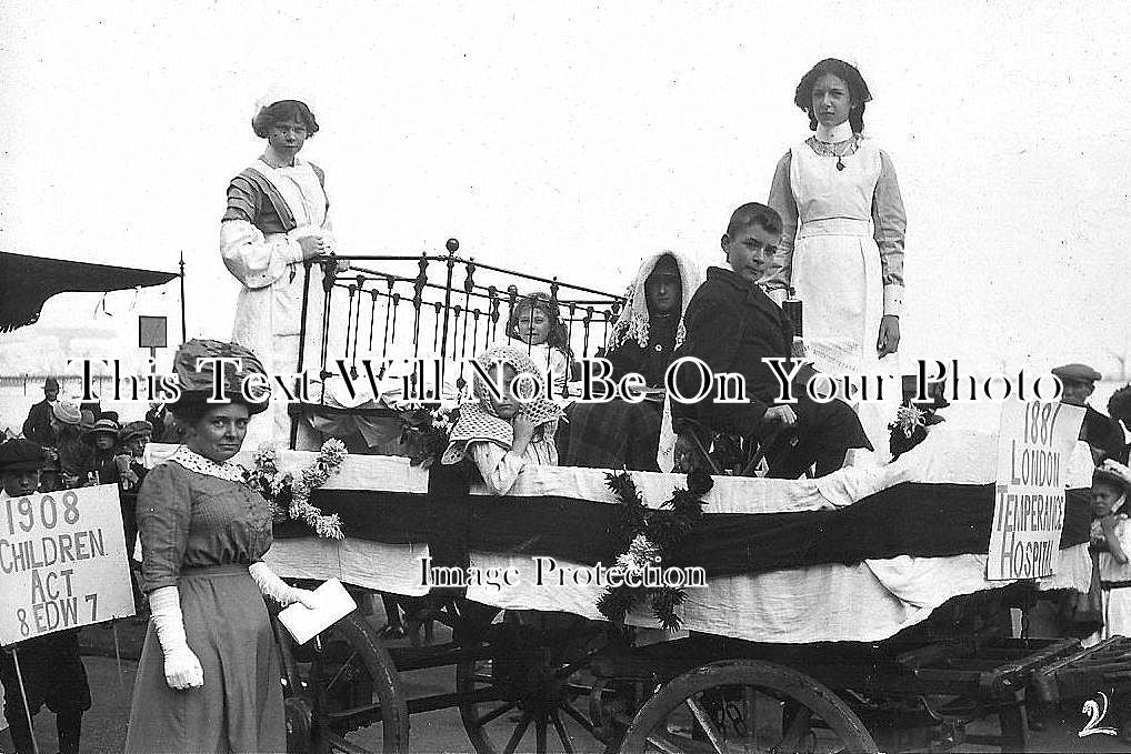 KE 106 - London Temperance Float, Dover Carnival, Kent