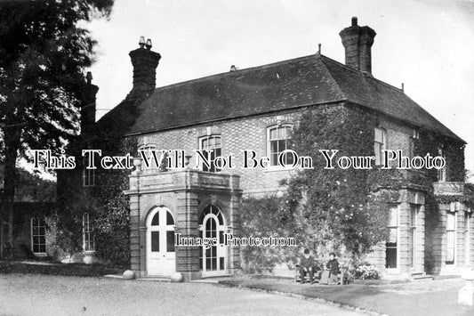 KE 1115 - Kingsgate County House, Rolvenden, Kent c1910