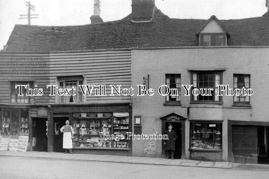 KE 1165 - East Side, High Street, Tonbridge, Kent