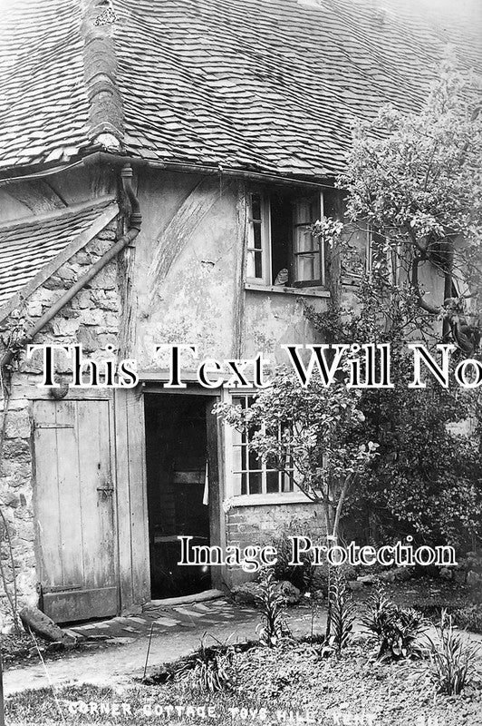 KE 1210 - Corner Cottage, Toys Hill, Brasted, Sevenoaks, Kent c1913