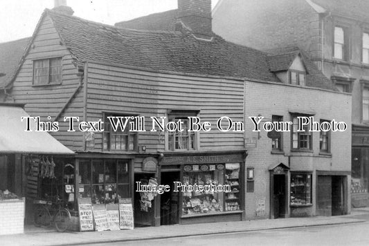 KE 1266 - High Street, East Side, Tonbridge, Kent
