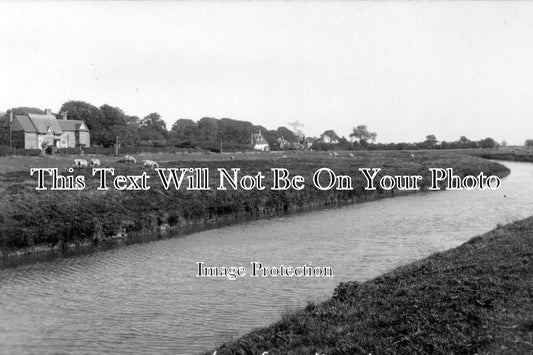 KE 1343 - Lower Green, Newenden, Kent