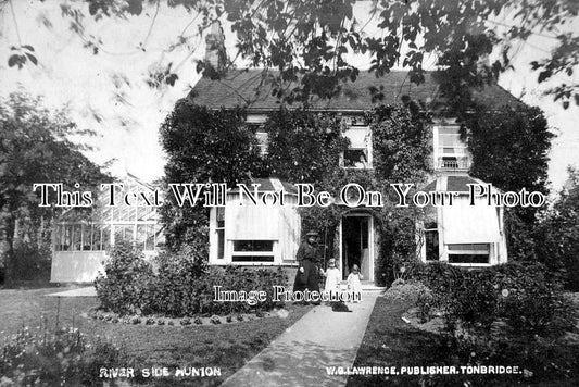 KE 1396 - River Side, Hunton, Kent c1915