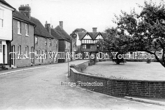 KE 1412 - The Green, Wye, Ashford, Kent