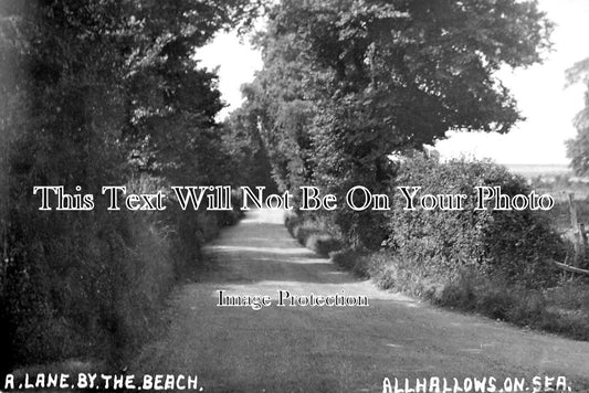 KE 1651 - A Lane By The Beach, Allhallows, Kent