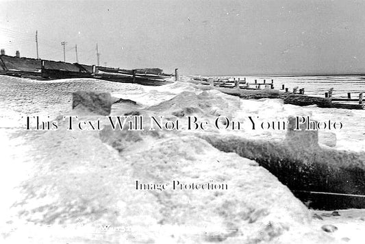 KE 1864 - Frozen Sea At Whitstable, Kent 1938