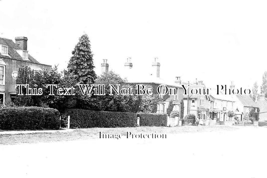 KE 2052 - Shop & Post Office, Appledore, Kent c1907