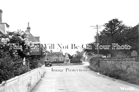 KE 2075 - Blue Pigeons, Worth, Kent