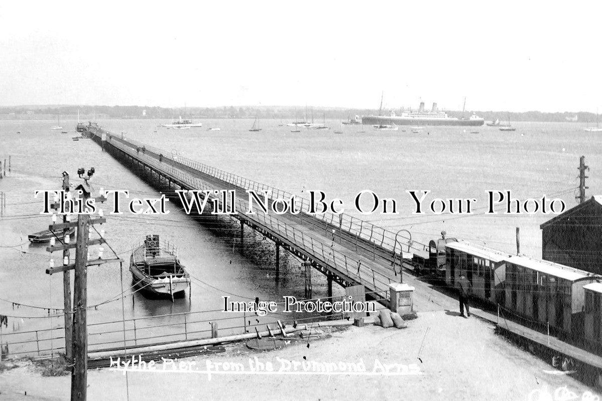 KE 2104 - Hythe Pier From The Drummond Arms, Kent