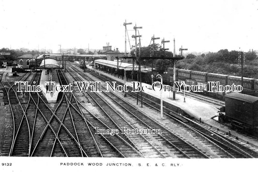 KE 2198 - Paddock Wood Junction Railway Station, Kent