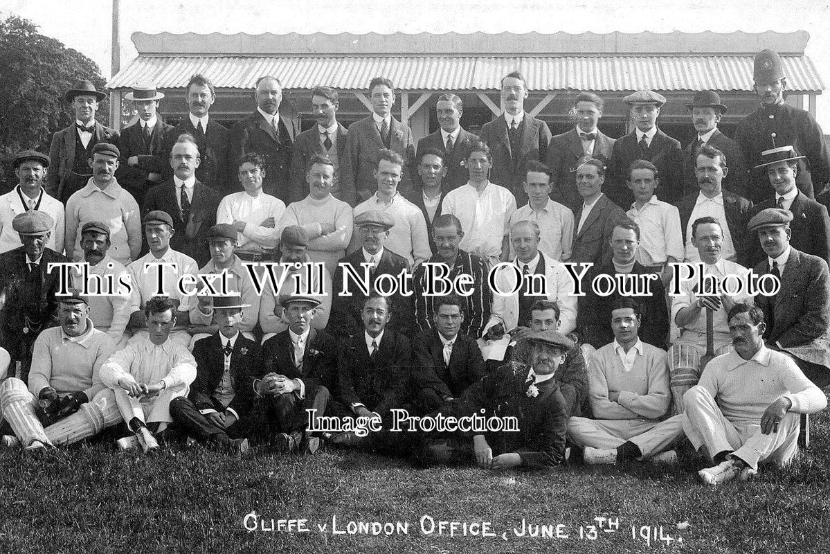 KE 220 - Cliffe v London Office, Cricket, Faversham, Kent 1914