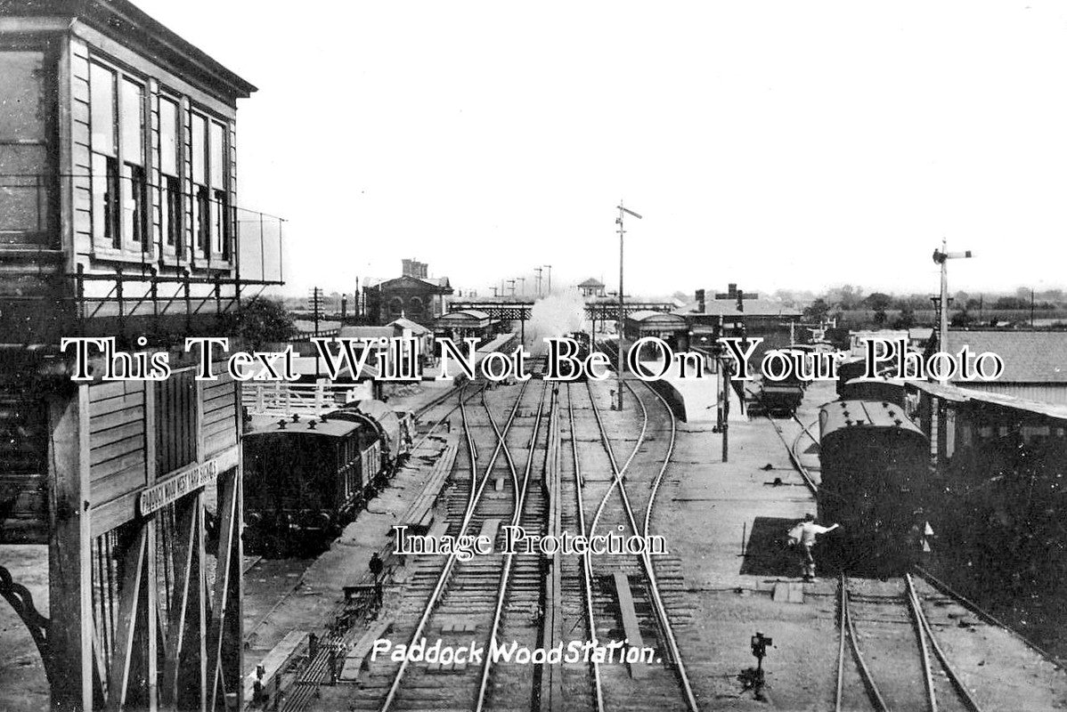 KE 2222 - Paddock Wood Railway Station, Kent c1915