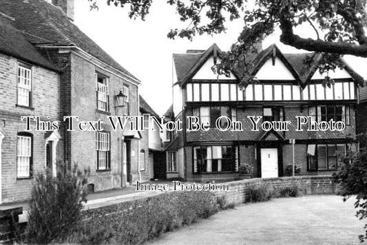 KE 2246 - Gallaways House, The Green, Wye, Ashford, Kent