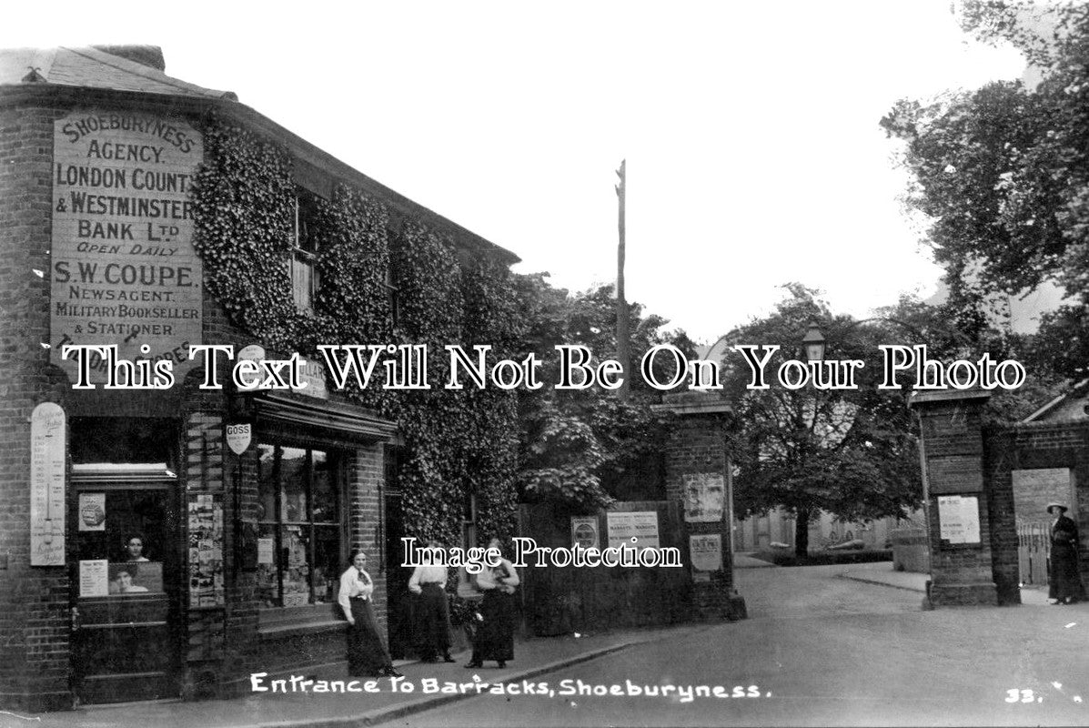 KE 2471 - Entrance To Shoeburyness Barracks, Kent