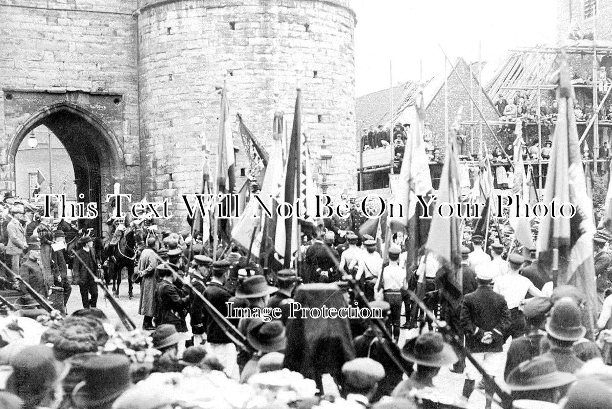 KE 2513 - Visit Of French Gymnasts, Canterbury, Kent c1907