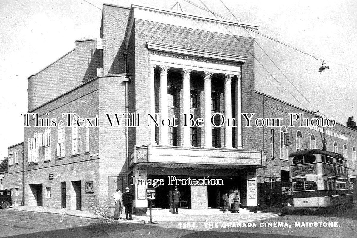 KE 2535 - Granada Cinema & Trolley Bus, Maidstone, Kent c1936